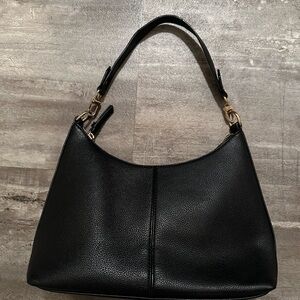 Elegant Black Handbag